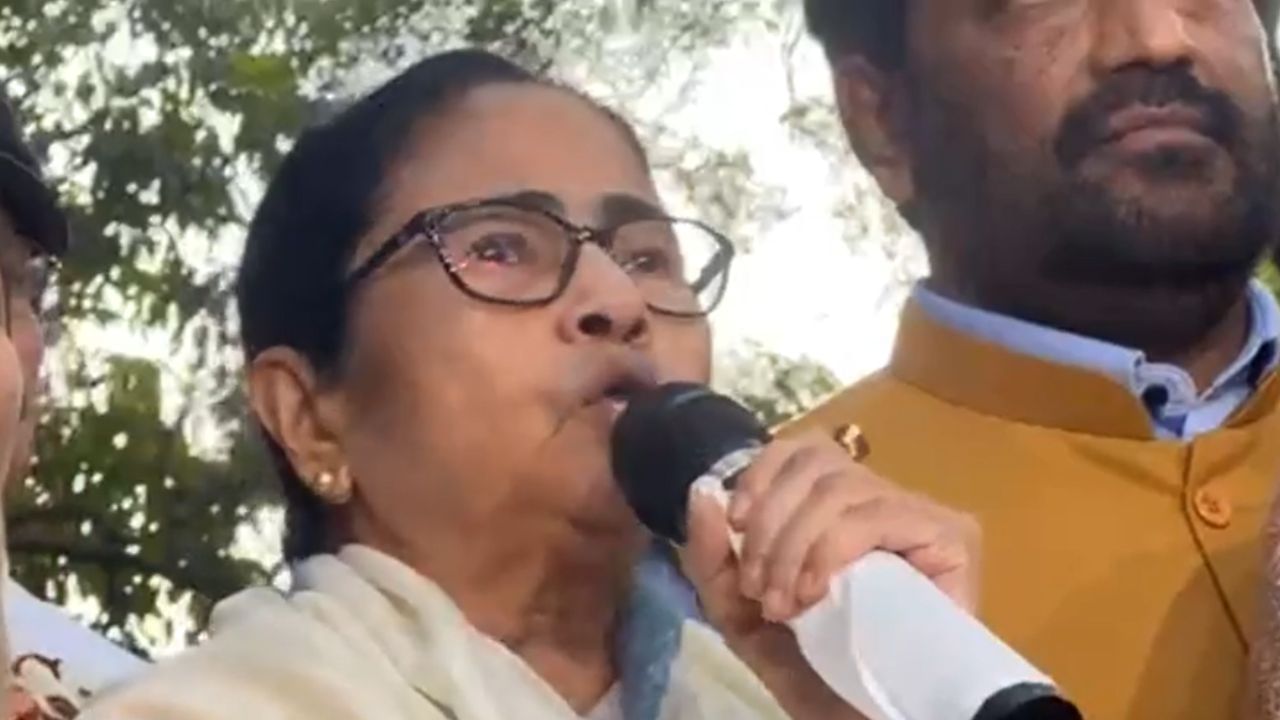 Mamata Banerjee: 'বিপজ্জনক বিল আনতে চলেছে কেন্দ্র', দলীয় বৈঠকের পরই বিস্ফোরক দাবি মমতার