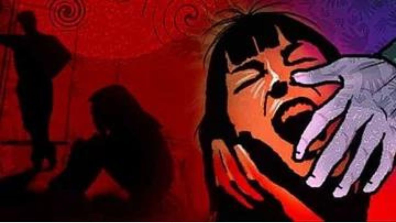 Birbhum Woman Harassment: সারা সন্ধে মেয়েকে হন্যে হয়ে খুঁজল পরিবার, তারপর এল ফোন...