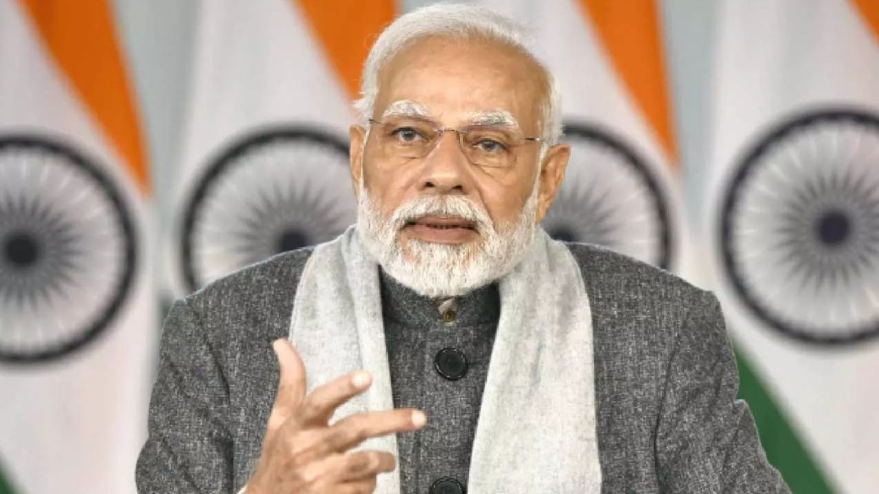 PM Modi at Rozgar Mela: 'যুব সমাজের ক্ষমতায়ন', ৭১ হাজার যুবক-যুবতীকে চাকরির নিয়োগপত্র দিলেন মোদী