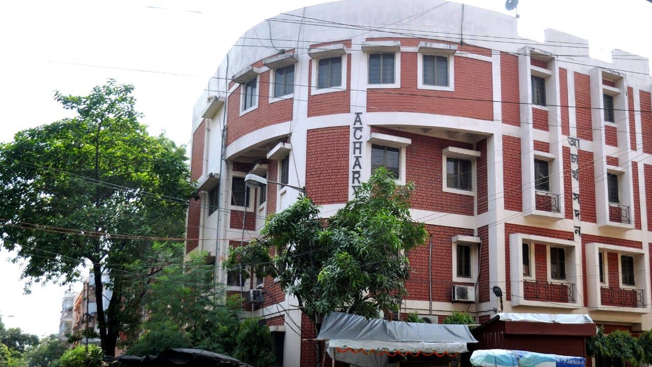 SSC-র অযোগ্য সুপারিশপ্রাপ্তদের তালিকায় আন্দোলনকারীরাও, কীভাবে হল এই কাণ্ড? উঠছে প্রশ্ন