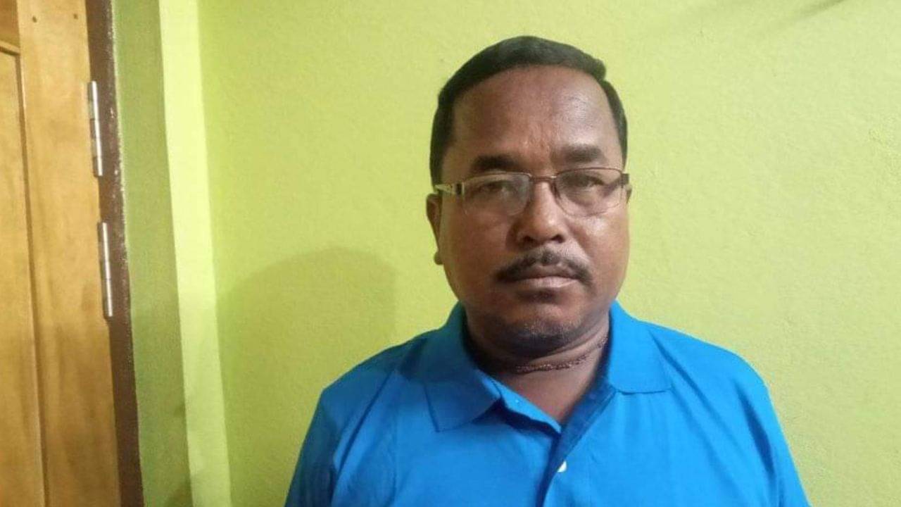 Balurghat News: চাকরি দেওয়ার নামে বাজার থেকে তুলেছিলেন লাখ লাখ টাকা, পাওনাদারদের চাপে আত্মঘাতী স্কুল শিক্ষক