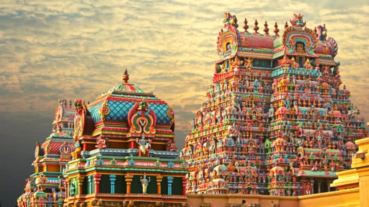 Tamil Nadu: মন্দিরের পবিত্রতা বজায় রাখতে মোবাইল ফোন নিষিদ্ধ হল এই রাজ্যের মন্দিরে!