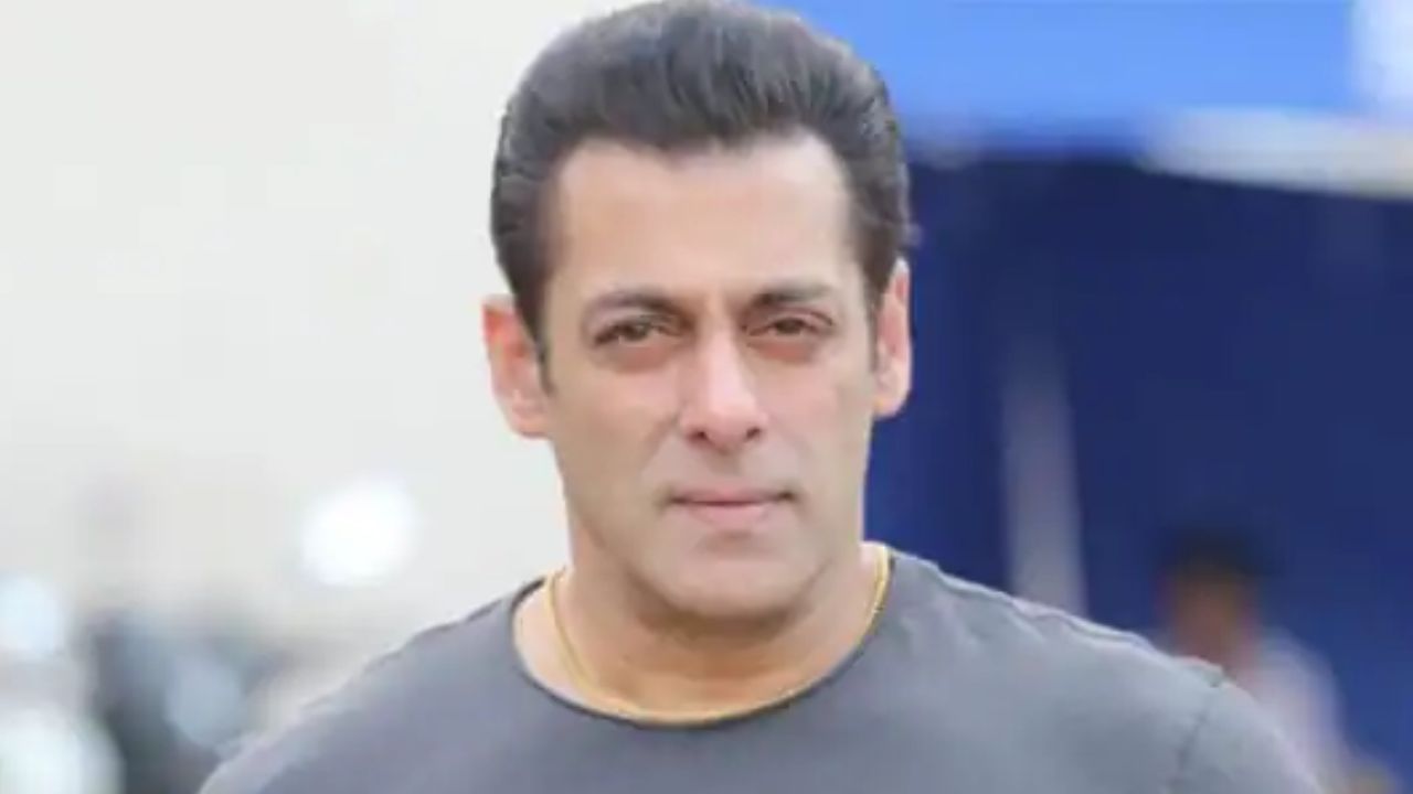 Salman Khan Relationship: ষাটের দোরগোড়ায় সলমনের জীবনের নতুন প্রেম! হাঁটুর বয়সি নায়িকাই হচ্ছেন জীবনসঙ্গিনী?