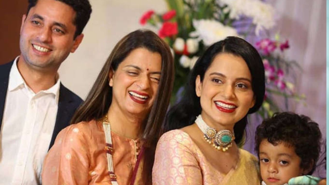 অ্যাসিড আক্রান্তের ভয়ানক ও নোংরা অপরাধ চোখের সামনে ঘটতে দেখেছিলেন অভিনেত্রী কঙ্গনা রানাওয়াত। সম্প্রতি দিল্লিনিবাসী ১৭ বছরের এক তরুণীর অ্যাসিড আক্রান্ত হওয়ার ঘটনা প্রকাশ্যে আসায় অতীতে ফিরলেন কঙ্গনা।