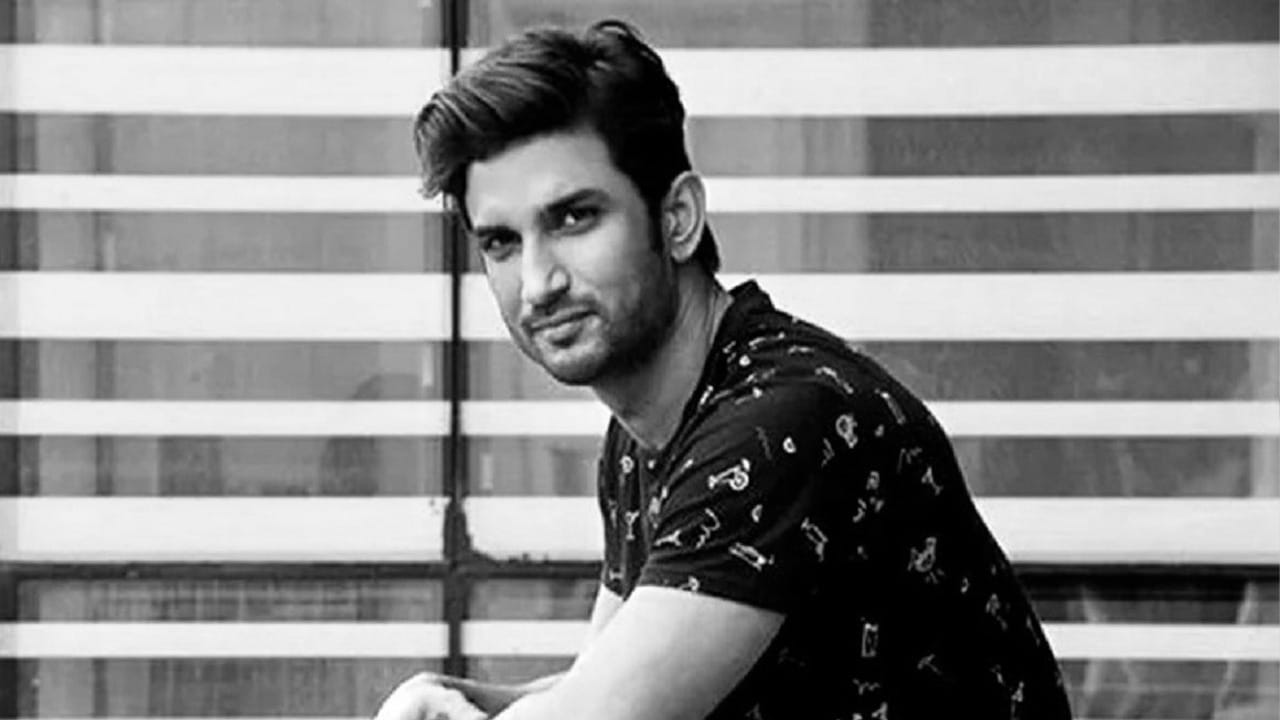 কে দিতেন সুশান্তকে ওষুধ? সুশান্ত সিং রাজপুতের ট্রেনার জানিয়েছিলেন, সুশান্তকে ওষুধ দিতেন রিয়া চক্রবর্তী। অন্যদিকে সিদ্ধার্থ পিঠানি জানান, তিনি সুশান্তরে ওষুধ খাওয়াতেন। এখানেও ছিল প্রশ্ন। 