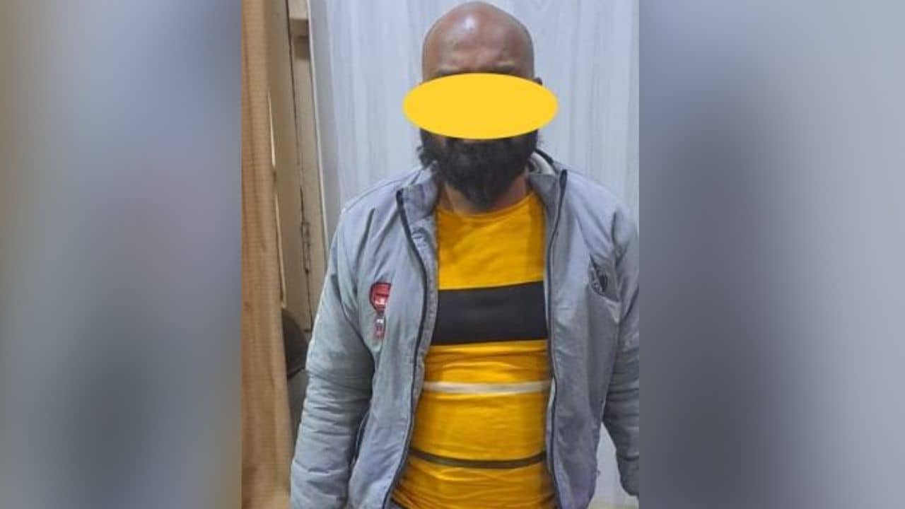 Jorasanko: বড়দিনের রাতে রাজপথে ঘুরছিল যুবক, পুলিশ চেপে ধরতেই পর্দা ফাঁস...