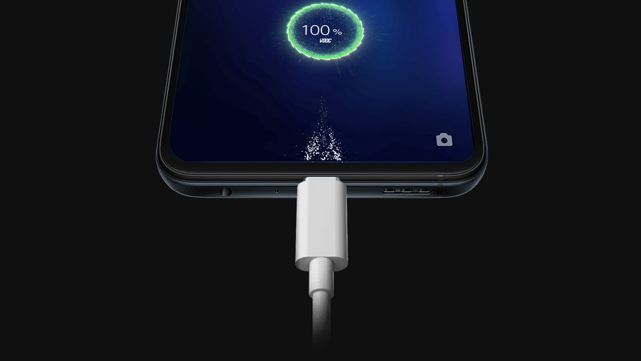 Top 5 Smartphones গোটা দিন ব্যাটারি ব্যাকআপ চাই? বাজেটের মধ্যে এই 5