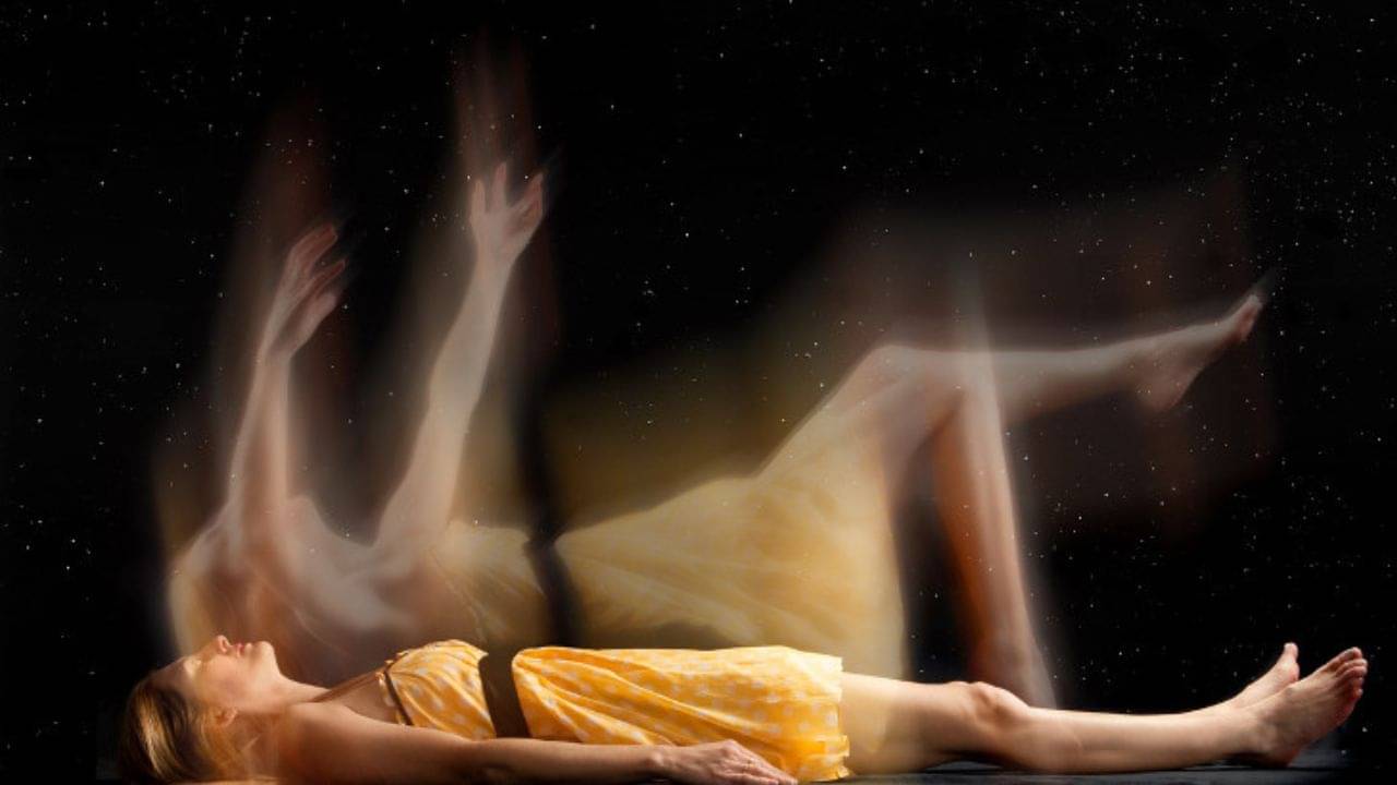 Swapna Shastra: স্বপ্নে নিজের মৃত্যু দেখেছেন? সুসংবাদ না দুঃসংবাদ, বুঝবেন কীভাবে?