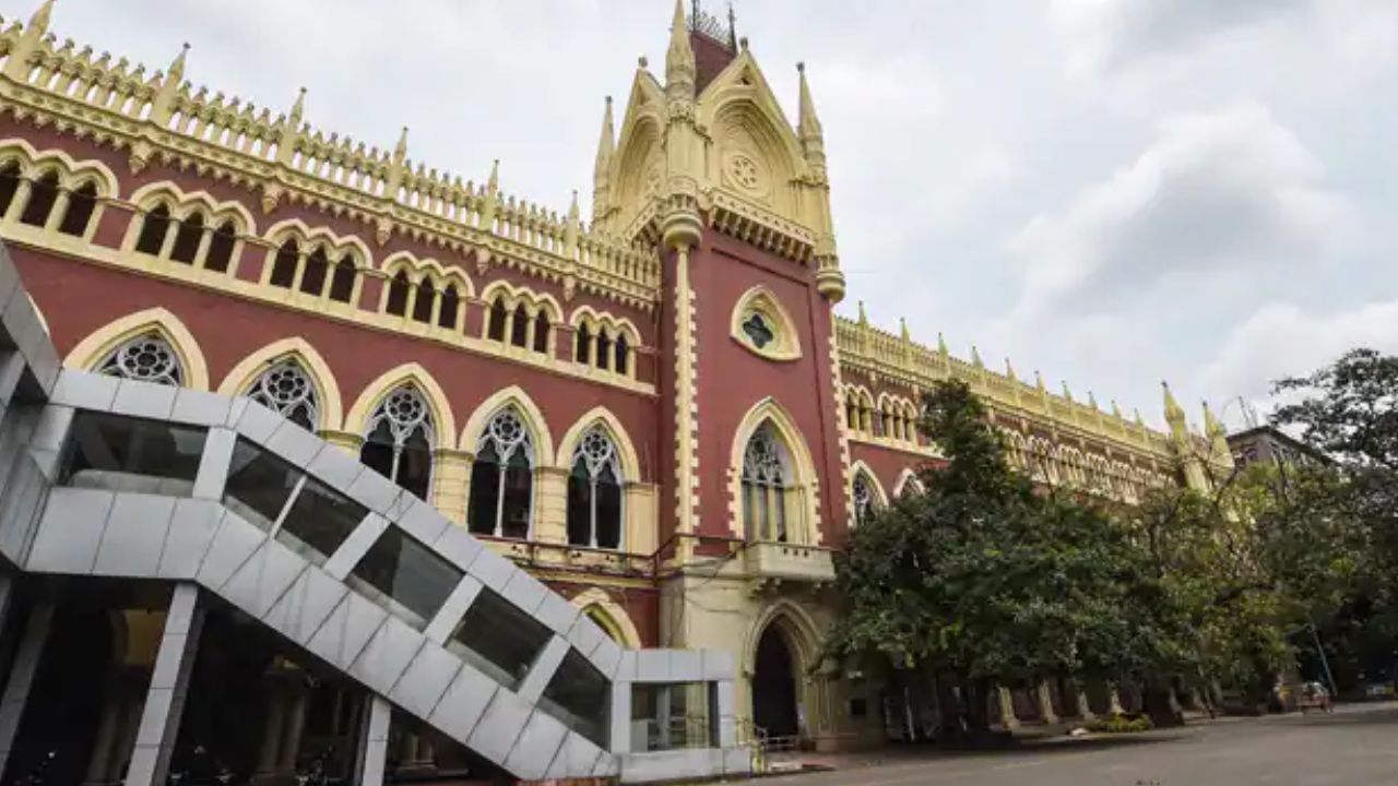 Calcutta High Court: এফআইআর না নিলে পুলিশ সুপারদের বিরুদ্ধে হবে তদন্ত, কড়া নির্দেশ বিচারপতি মান্থার