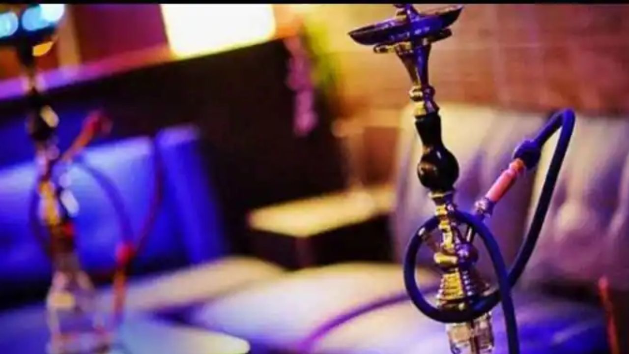 Hookah bar closed in Kolkata: রাতারাতি বন্ধ হচ্ছে সল্টলেকের সব হুকা বার, কাজ হারানোর আশঙ্কায় বহু কর্মী