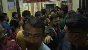 Kolkata Medical College: মঙ্গলে ফের মেডিক্যাল পড়ুয়াদের সঙ্গে বৈঠকে স্বাস্থ্যসচিব? অনশন-জট যে কাটছেই না