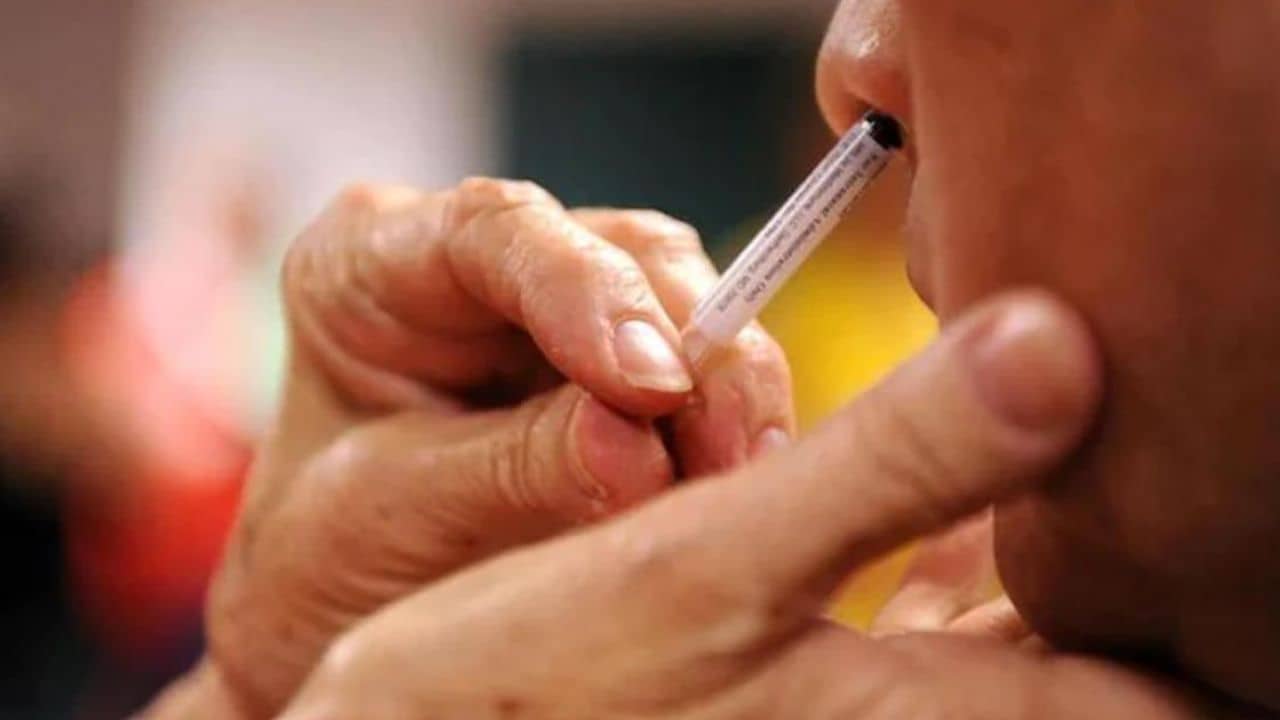 Nasal Vaccine: বুস্টার ডোজ হিসাবে ন্যাজাল ভ্যাকসিনের মাত্রা ঠিক করে দিল কেন্দ্র