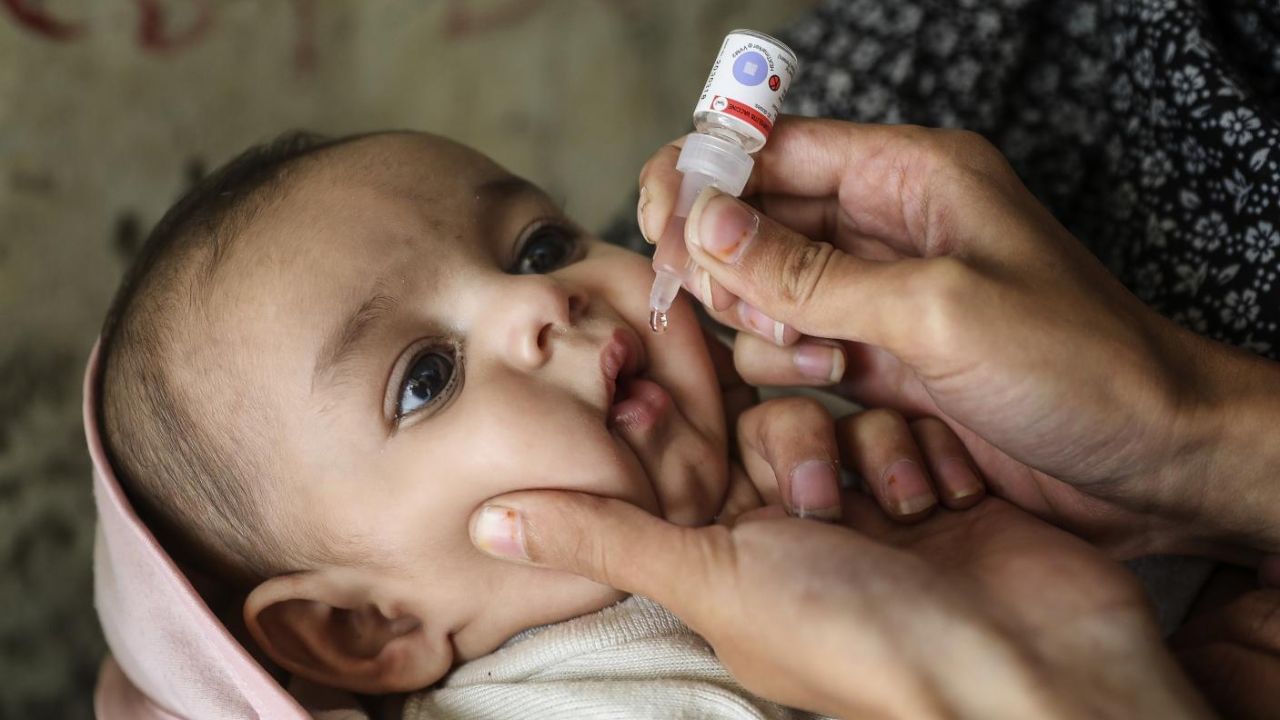 Polio Vaccine: নতুন বছর থেকে বদলে যাচ্ছে পোলিও টিকার নিয়ম, বড় সিদ্ধান্ত কেন্দ্রের
