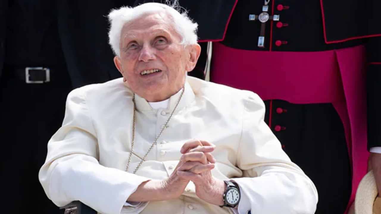 Pope Benedict XVI: প্রয়াত প্রাক্তন পোপ যোড়শ বেনেডিক্ট