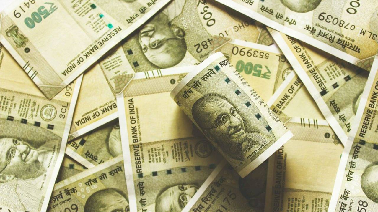 Premature FD Withdrawal: মেয়াদ পূর্তির আগে FD ভেঙে দিচ্ছেন? মাথায় রাখুন এই নিয়ম, নাহলেই ক্ষতি