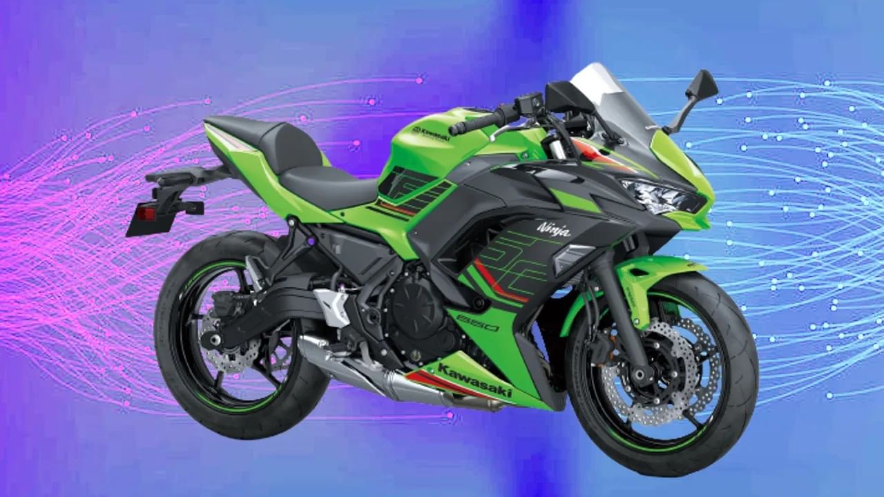 Kawasaki Z900: এর পরের নম্বরটিও একটি Kawasaki বাইক। Kawasaki Z900 বিক্রির দিক থেকে তৃতীয় নম্বরে রয়েছে। চলতি বছরের জানুয়ারি মাসে, এই বাইকের 30টি ইউনিট বিক্রি হয়েছিল। যেখানে 2021 সালের ডিসেম্বরে, মাত্র 4টি ইউনিট বিক্রি হয়েছে। এর এক্স-শোরুম দাম 9.02 লক্ষ টাকা থেকে শুরু হয়।