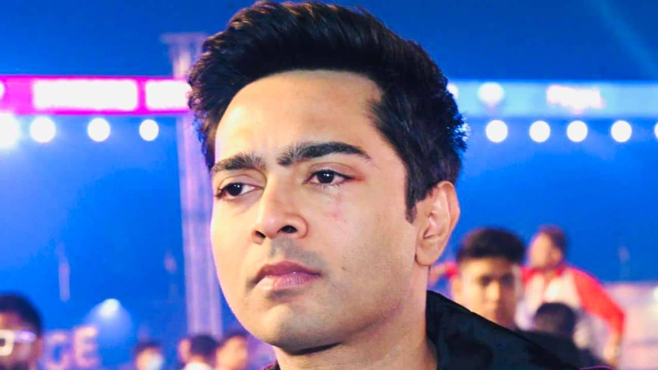 Abhishek Banerjee: সবচেয়ে বেশি অভিযোগ পূর্ব মেদিনীপুরে, আবাস-তালিকা নিয়ে নাম না করে শুভেন্দুকে তোপ অভিষেকের