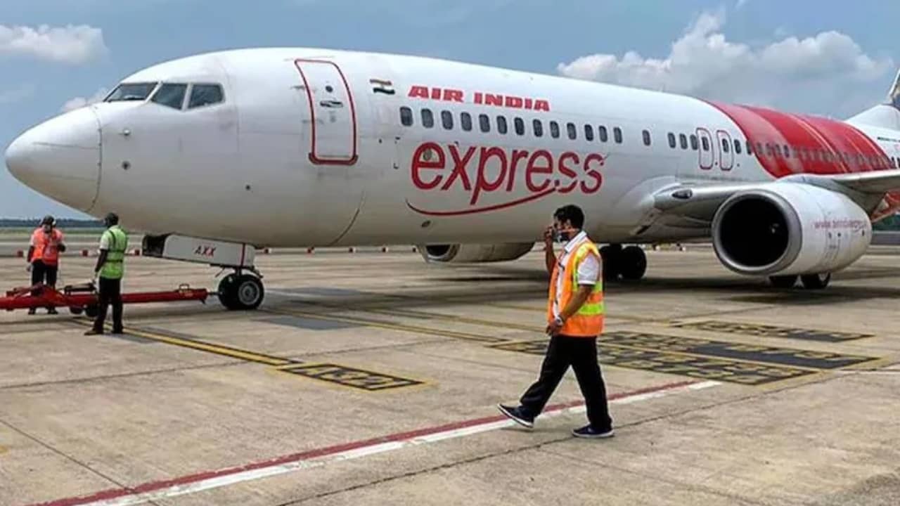 Air India Pee Case: প্রস্রাব কাণ্ডের শাস্তির মুখে এয়ার ইন্ডিয়া, পাইলটের লাইসেন্সও সাসপেন্ড করল DGCA