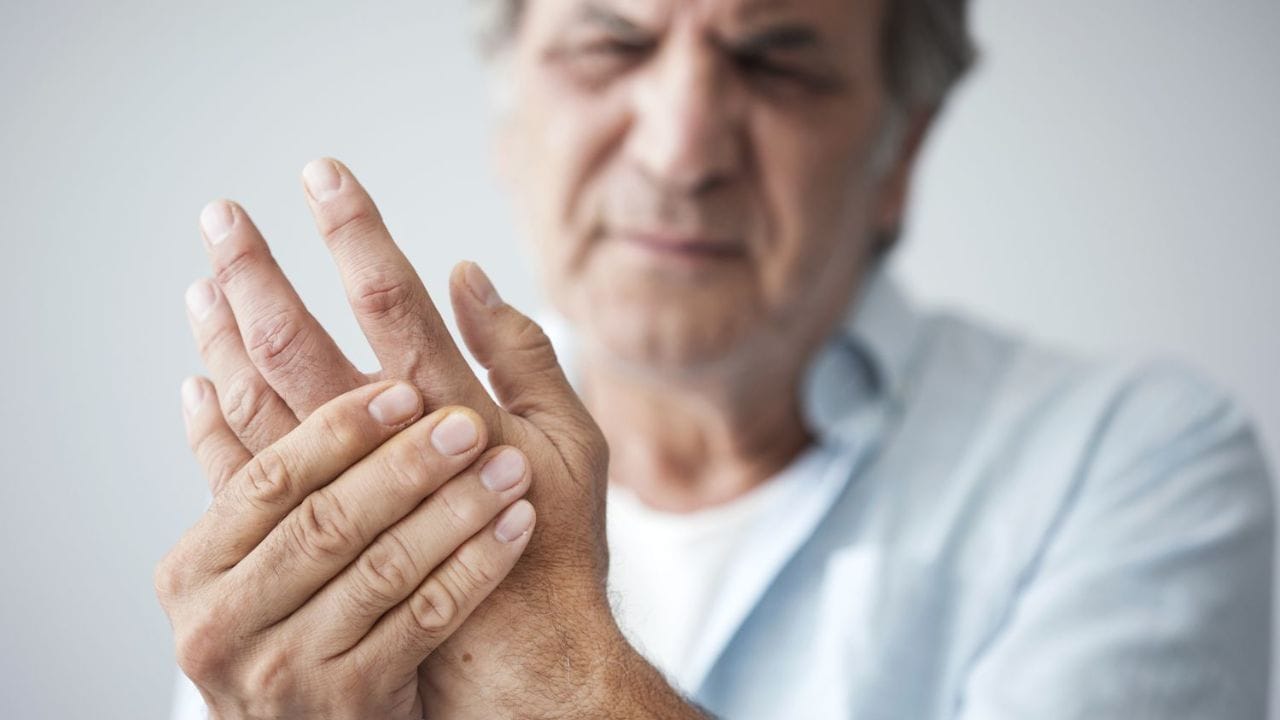 Arthritis Control বাতের ব্যথায় কষ্ট পাচ্ছেন? ওজন কমালেই মিলবে মুক্তি