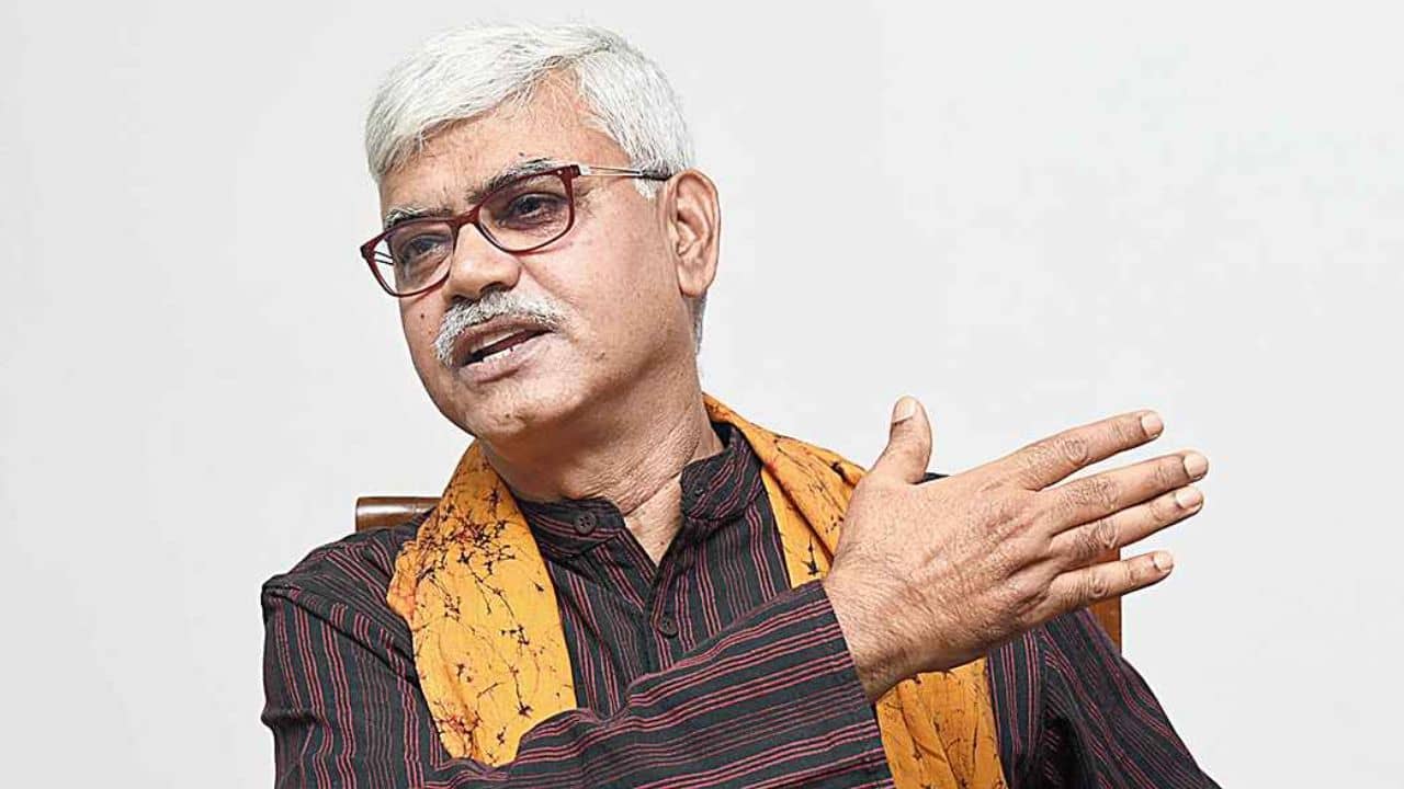 Visva Bharati VC: জমি দখল করে রাখলেই সে রাবীন্দ্রিক, অমর্ত্য সেনকে চিঠি দেওয়ার পর বিস্ফোরক উপাচার্য