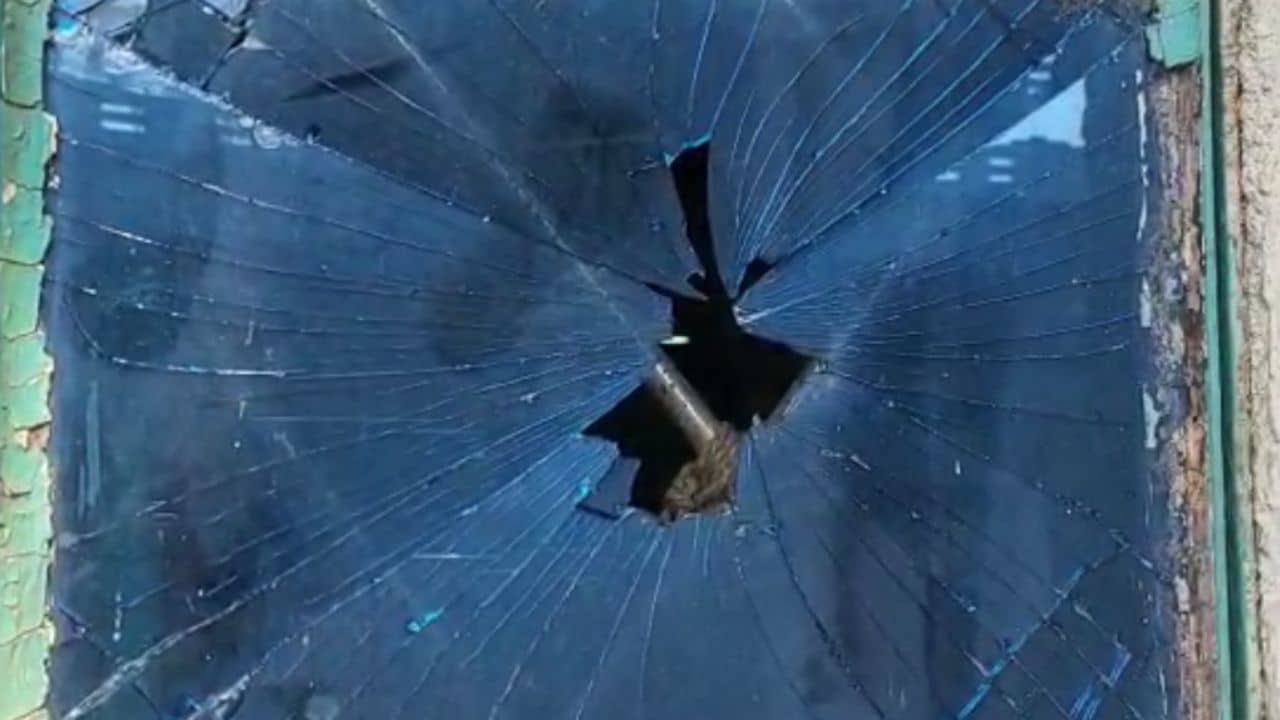 TMC-BJP: ভেঙেছে জানালার কাচ, খোলা পার্টির অফিসের দরজা, আবারও প্রকাশ্যে তৃণমূলের গোষ্ঠী-কোন্দল