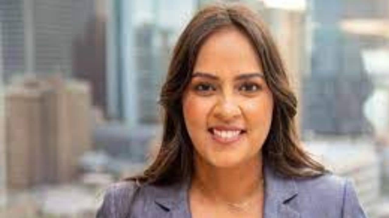 First Female Sikh Judge: মার্কিন যুক্তরাষ্ট্রে বিচারপতি হিসাবে শপথ নিলেন ভারতীয় বংশোদ্ভূত মনপ্রীত মণিকা সিং