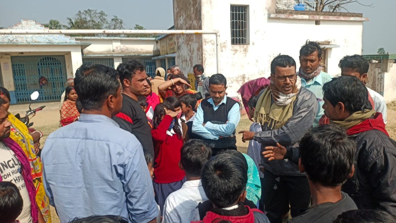 Hooghly School: 'সকালে খেয়েছিলুম, তাই এখন গন্ধ বেরোচ্ছে...', মদ খেয়ে এসে স্কুলে বেমালুম বললেন হেড স্যর