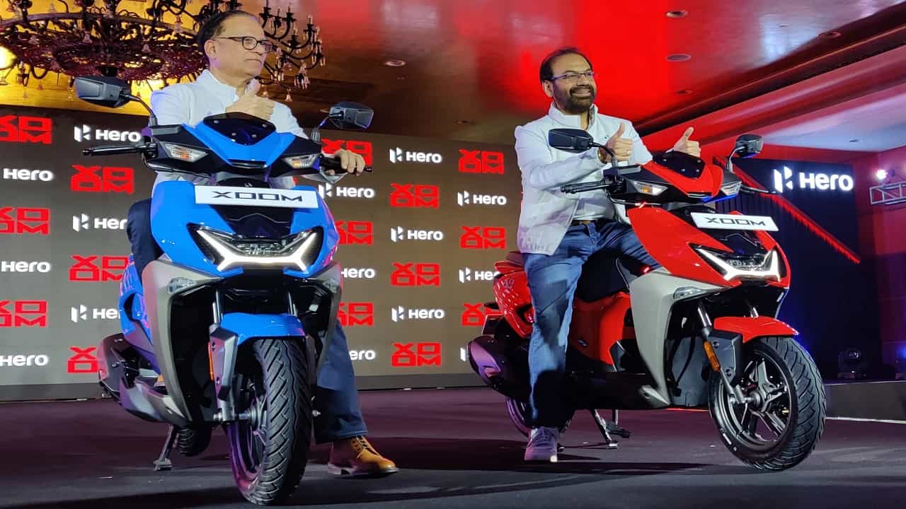 Hero Xoom 110: মাত্র 68,599 টাকায় স্কুটার লঞ্চ করল Hero, গিয়ারলেস 110cc-র মডেলে নতুন XTEC প্রযুক্তি Hero Xoom 110: মাত্র 68,599 টাকায় স্কুটার লঞ্চ করল Hero, গিয়ারলেস 110cc-র মডেলে নতুন XTEC প্রযুক্তি