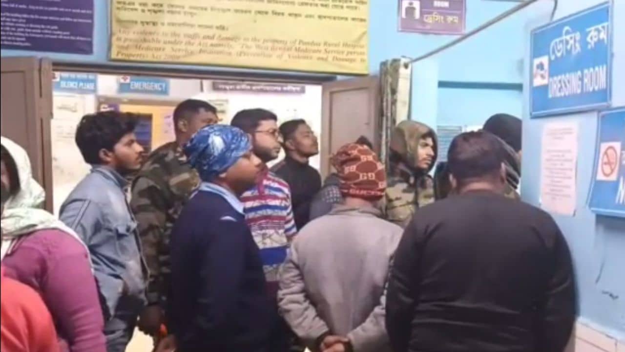 Hooghly: রাত্রিবেলা স্ত্রীকে আনতে গিয়েছিলেন, পথেই হাড়হিম ঘটনার সাক্ষী থাকলেন দম্পতি