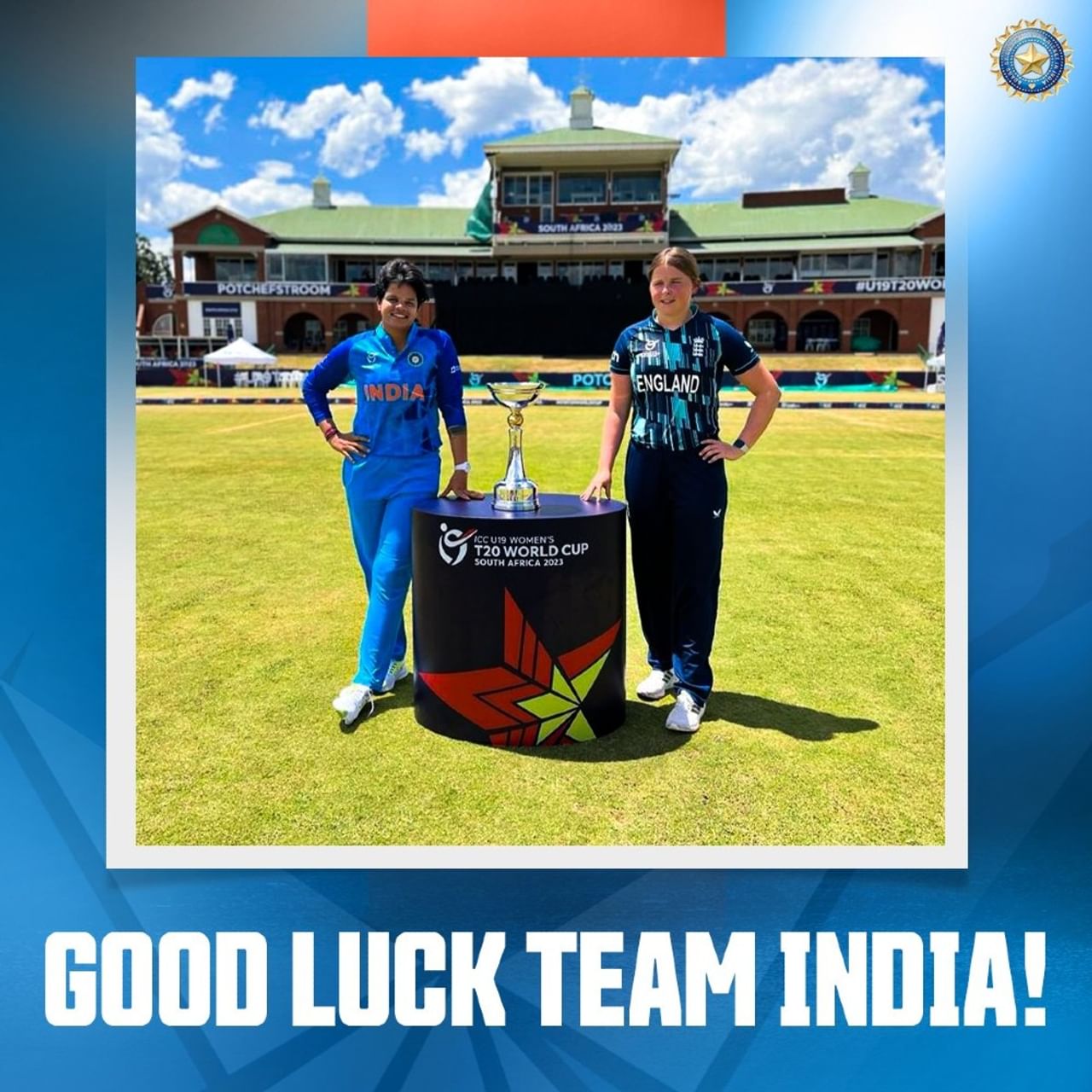 আজ, রবিবার ২৯ জানুয়ারি বিকেল ৫.১৫ নাগাদ দক্ষিণ আফ্রিকার পচেস্ট্রুমে রয়েছে অনূর্ধ্ব-১৯ মেয়েদের টি২০ বিশ্বকাপের ফাইনাল (U19 Women's T20 WC Final)। (ছবি-বিসিসিআই টুইটার)