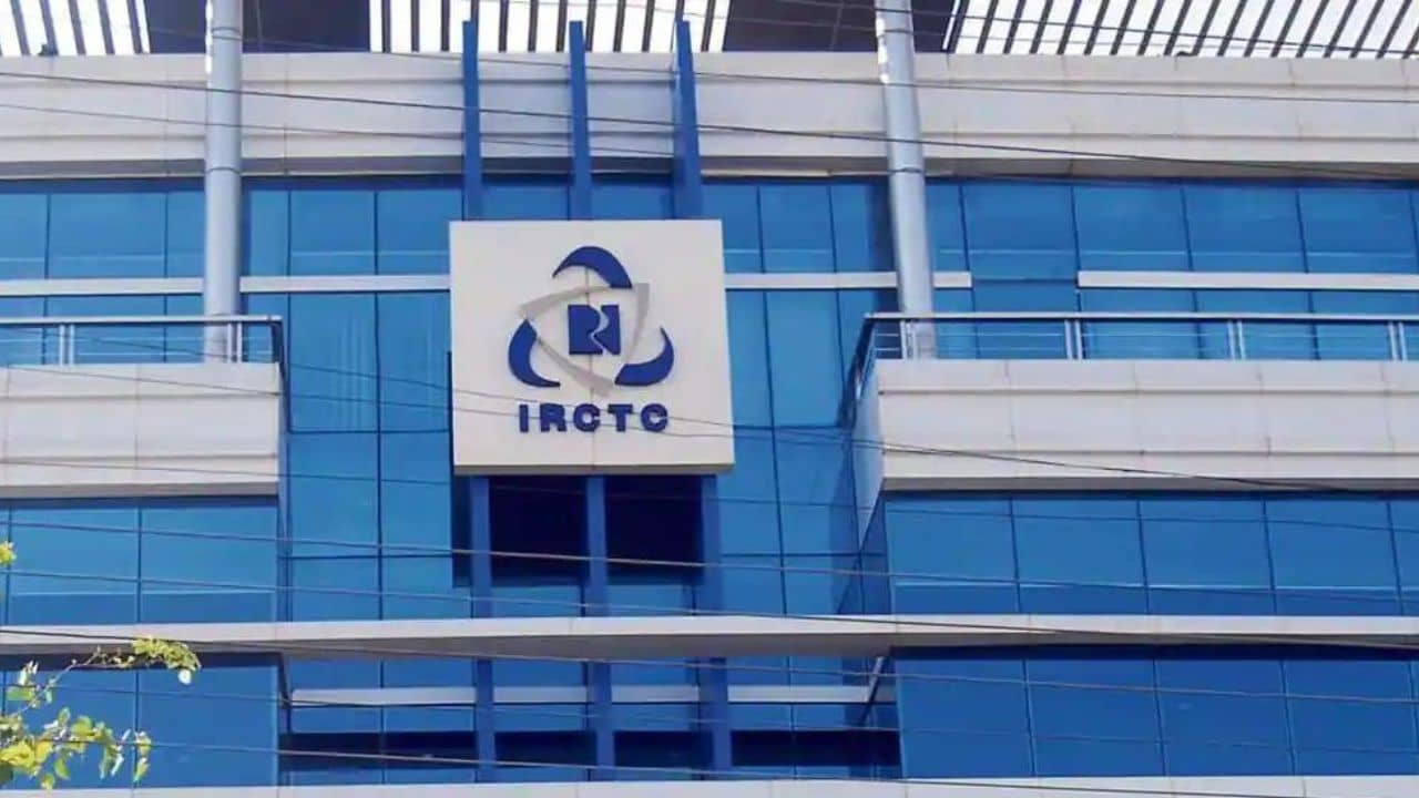 IRCTC Recruitment: ট্যুরিজম মনিটর পদে চাকরি IRCTC-তে, ইন্টারভিউয়ে বাজিমাত করলেই মিলবে লোভনীয় বেতন