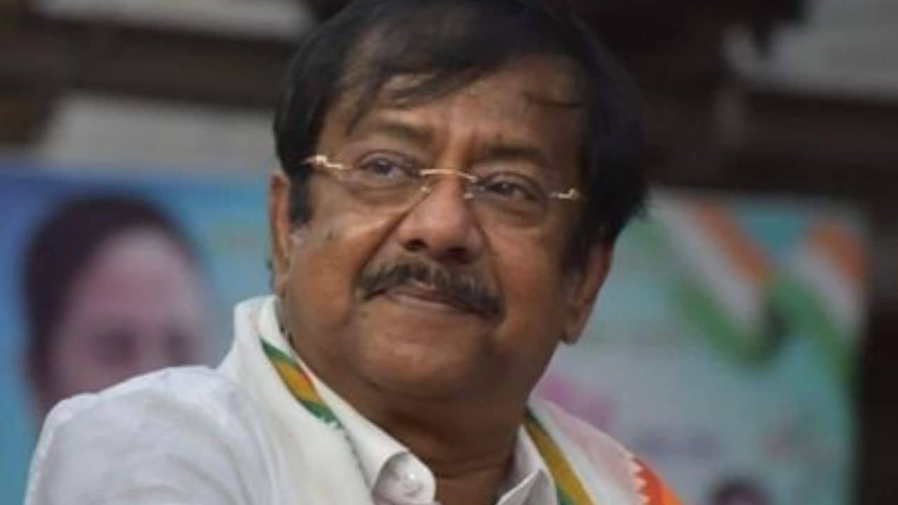 Jyotipriya Mallick Accident: দুর্ঘটনার কবলে বনমন্ত্রী জ্যোতিপ্রিয় মল্লিক, গাড়িতে ধাক্কা ১০ চাকার লরির