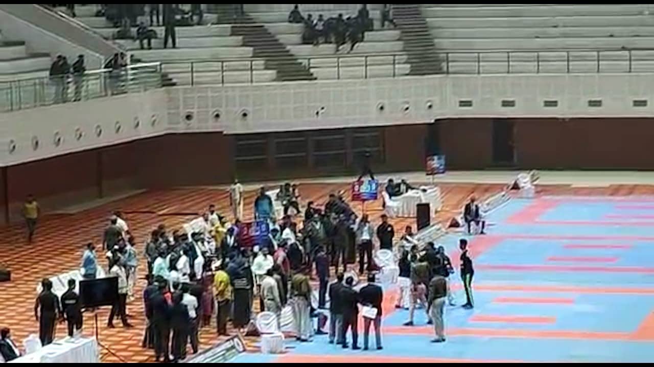 Karate: বিলাসপুরে ক্যারাটে প্রতিযোগিতায় ধুন্ধুমার, পরিস্থিতি কার্যত রণক্ষেত্র