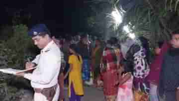 Kultali Minor Marriage: ছাদনাতলায় পুলিশ দেখে পগার পার পাত্র, বেঁকে বসল পাত্রীও! পুরোহিত বললেন, ‘খেতে বললেন, তাই…