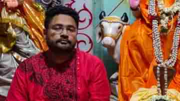 Kuntal Ghosh: বাবা ছিলেন সিপিএমের প্রধান, ৫-৬ বছরেই তৃণমূলে গুরুত্বপূর্ণ পদ পেয়ে যান কুন্তল ঘোষ