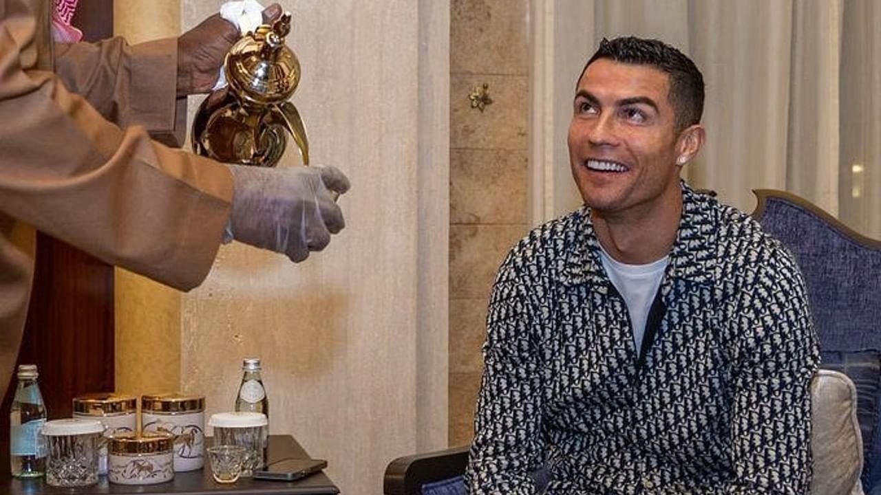 Cristiano Ronaldo: রাঁধুনি খুঁজছেন রোনাল্ডো, মাস মাইনে কত জানেন?