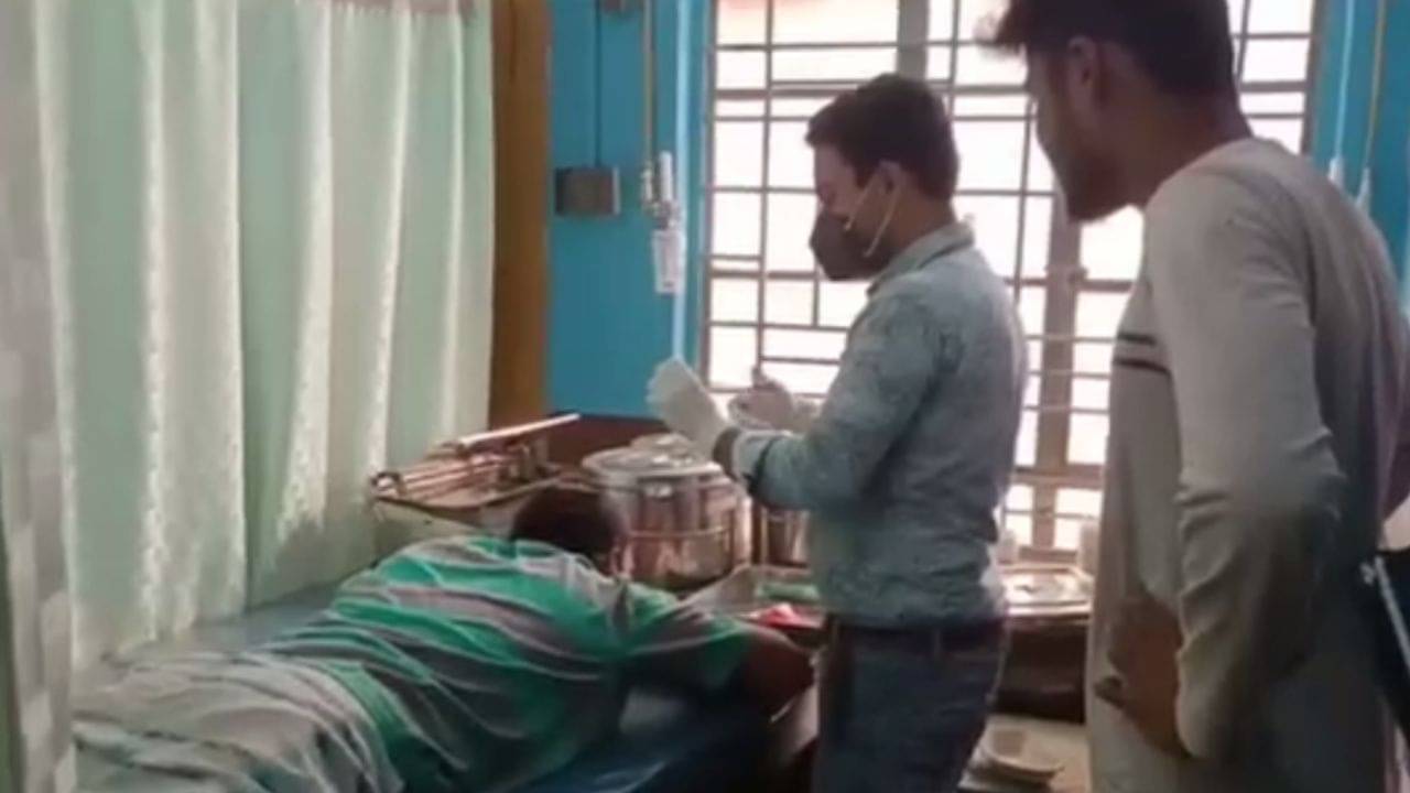 Galshi TMC group clash: ভোটের আগে তুমুল উত্তেজনা গলসিতে, তৃণমূলের দুপক্ষের মারামারিতে জখম ৫