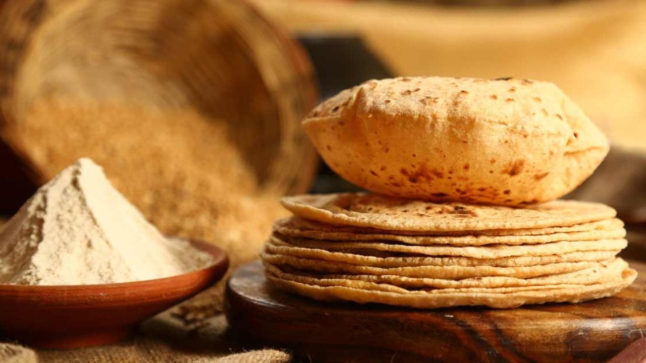  প্রতিটি সমস্যার সমাধান রয়েছে জ্যোতিষশাস্ত্রে। যদি সেই ব্যবস্থাগুলি গ্রহণ করেন তবে আপনাকে আর্থিক সমস্যা, পারিবারিক ঝামেলা এবং কেরিয়ারে উন্নতিতে বাধার মতো সমস্যার মুখোমুখি হতে হয়।। 