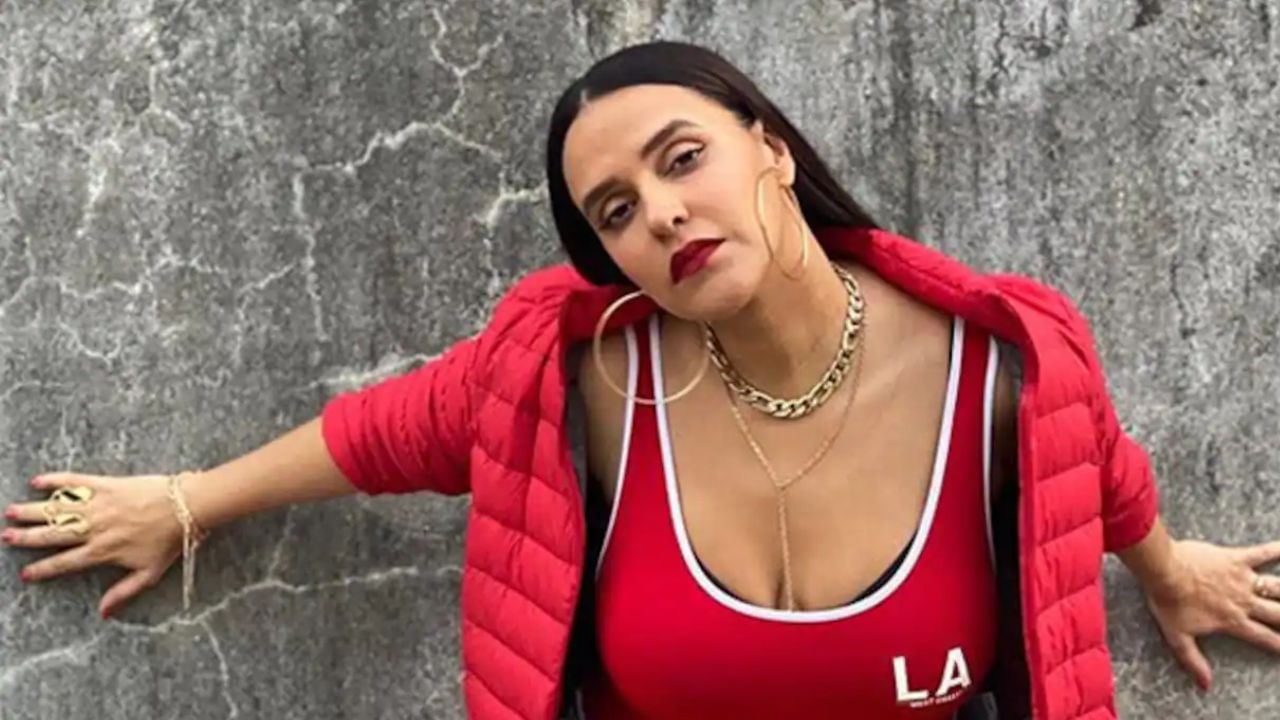 নেহা ধুপিয়া একটা সময় একের পর এক বোল্ড চরিত্রে অভিনয় করে দর্শকদের নজরের কেন্দ্রে জায়গা করে নিয়েছিলেন। বর্তমানে তিনি ওটিটি থেকে শুরু করে একাধিক প্রজেক্টের সঙ্গে যুক্ত। তবে কিং-এর এই সাফল্য সেলিব্রেট করতে ভুললেন না তিনি। 