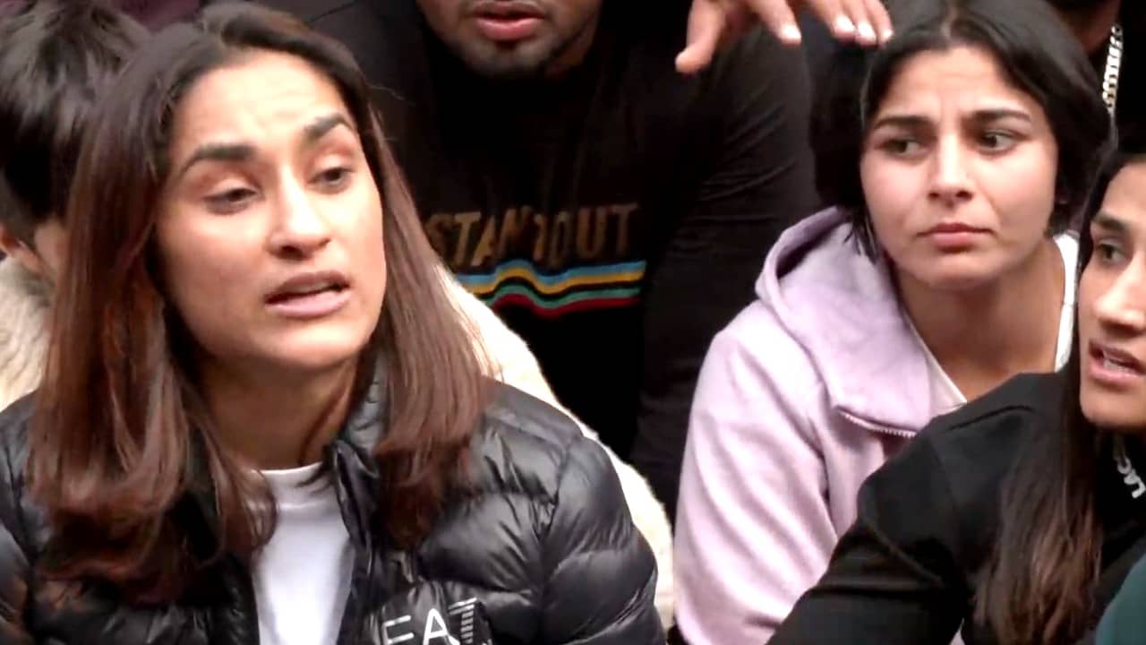 Vinesh Phogat: আজও মেয়েরা যৌন নিগ্রহের শিকার, চাঞ্চল্য ফেলে দিলেন কুস্তিগির বিনেশ ফোগাট