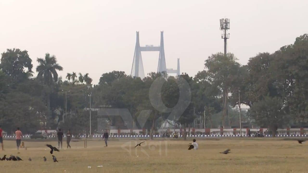 Weather Update:  শুক্রয় বাড়বে তো শনিতে ফের নামবে, এভাবে ওঠাপড়ার মাঝেই কি বঙ্গে বিদায় শীতের?