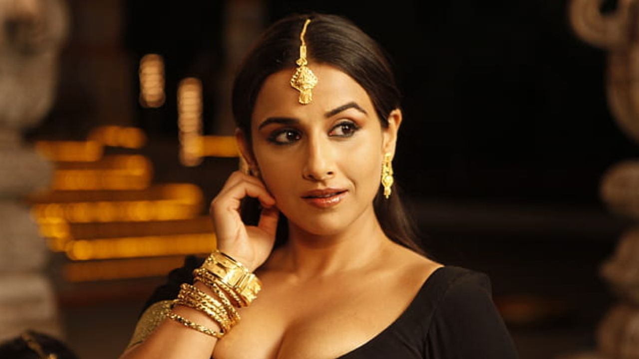 Bollywood Inside: কাস্টিং কাউচের শিকার বিদ্যা, কফিতে নিমন্ত্রণ করে অভিনেত্রীকে নিয়ে গেলেন ঘরে, তারপর...