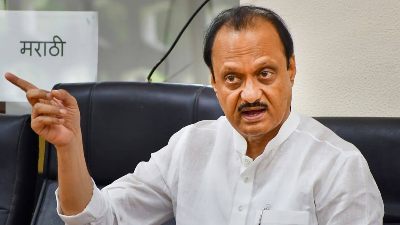 Ajit Pawar: লিফট ছিড়ে চারতলা থেকে মাটিতে আছড়ে পড়লেন অজিত পওয়ার, হাসপাতালের উদ্বোধনের দিনই বিপত্তি