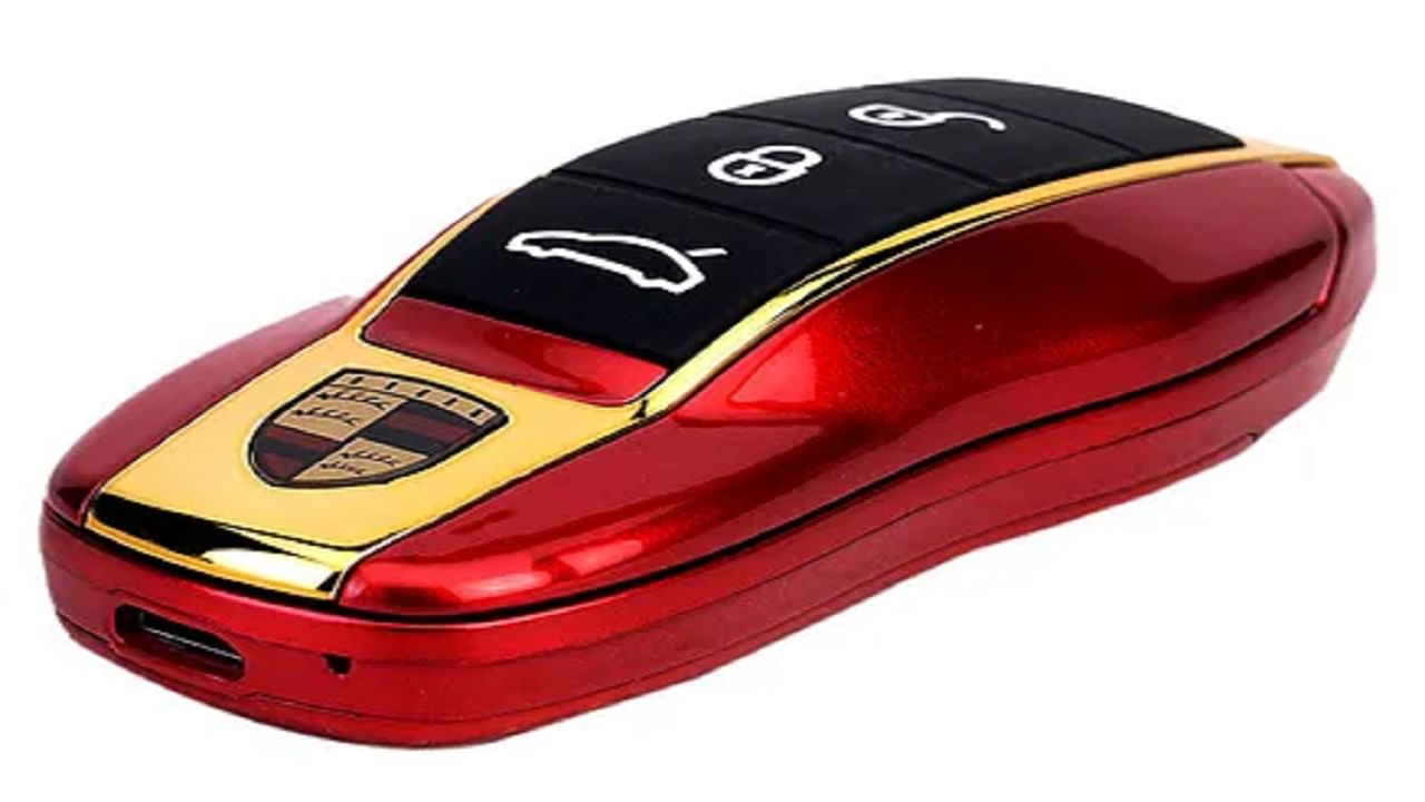 Blackzone Eco X, বেসিক কার শেপ ফ্লিপ ফোন (Blackzone Eco X, Basic Car Shape Flip Phone): দাম 1,400 টাকা। ব্ল্যাকজোন ইকো এক্স গাড়ির আকৃতির ফ্লিপ ফোনটিতে রয়েছে 1.80 ইঞ্চি রঙিন ডিসপ্লে। এটিতে একটি পিছনের ক্যামেরাও রয়েছে। ফিচার ফোনটি 32GB পর্যন্ত স্টোরেজ সহ মাইক্রোএসডি কার্ড সমর্থন করে। ফোনটির ব্যাটারি 1000mAh। 