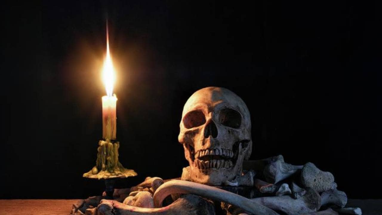 Bizarre: সন্তান ধারণে অক্ষম ঘরের বউ, মানুষের হাড়, মুরগির মাথা খাওয়াতো শ্বশুরবাড়ির লোকেরা