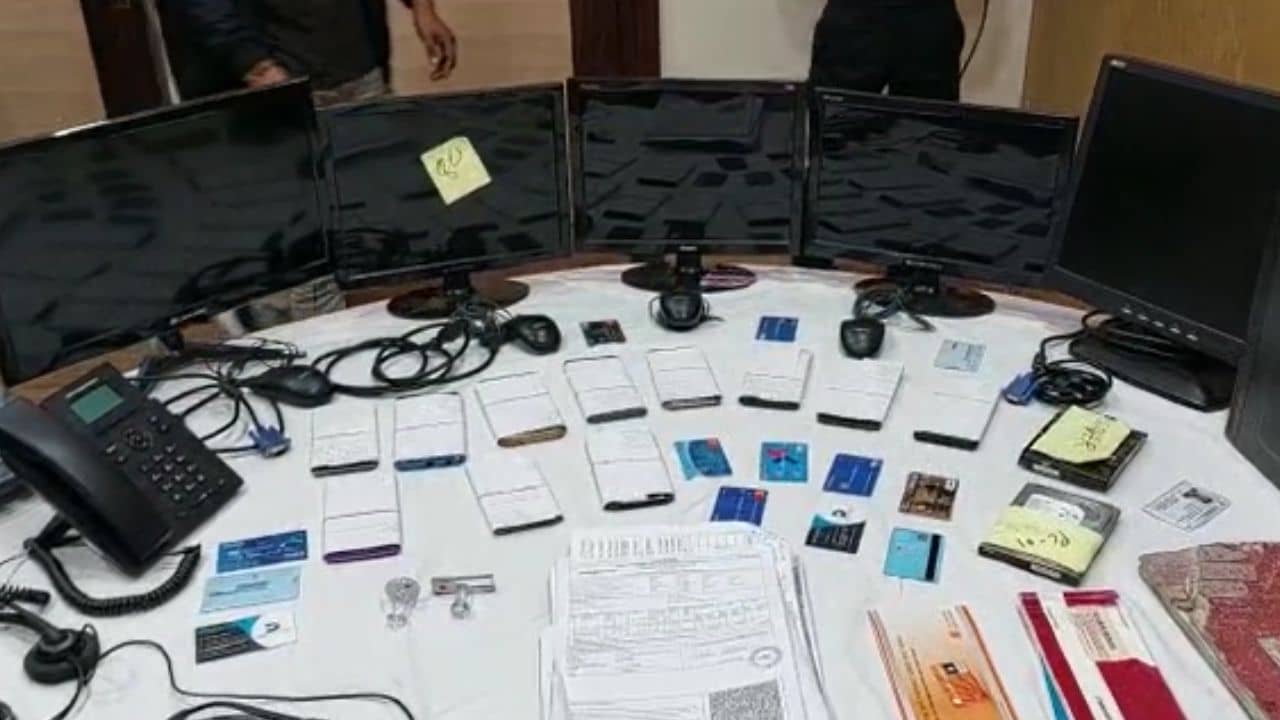 Fake Call Centre: ইন্টারনেটের স্পিড বাড়ানোর নামেও জালিয়াতি? গ্রেফতার ১৩