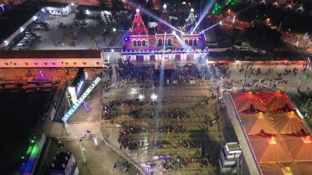 প্রশাসনের বিশ্বাস, এবারের গঙ্গাসাগর মেলা অন্যান্য বছরের রেকর্ড ভেঙে দেবে। বাংলার পাঁচ মন্দিরের দর্শন এবার গঙ্গাসাগর মেলার অন্যতম আকর্ষণ। 