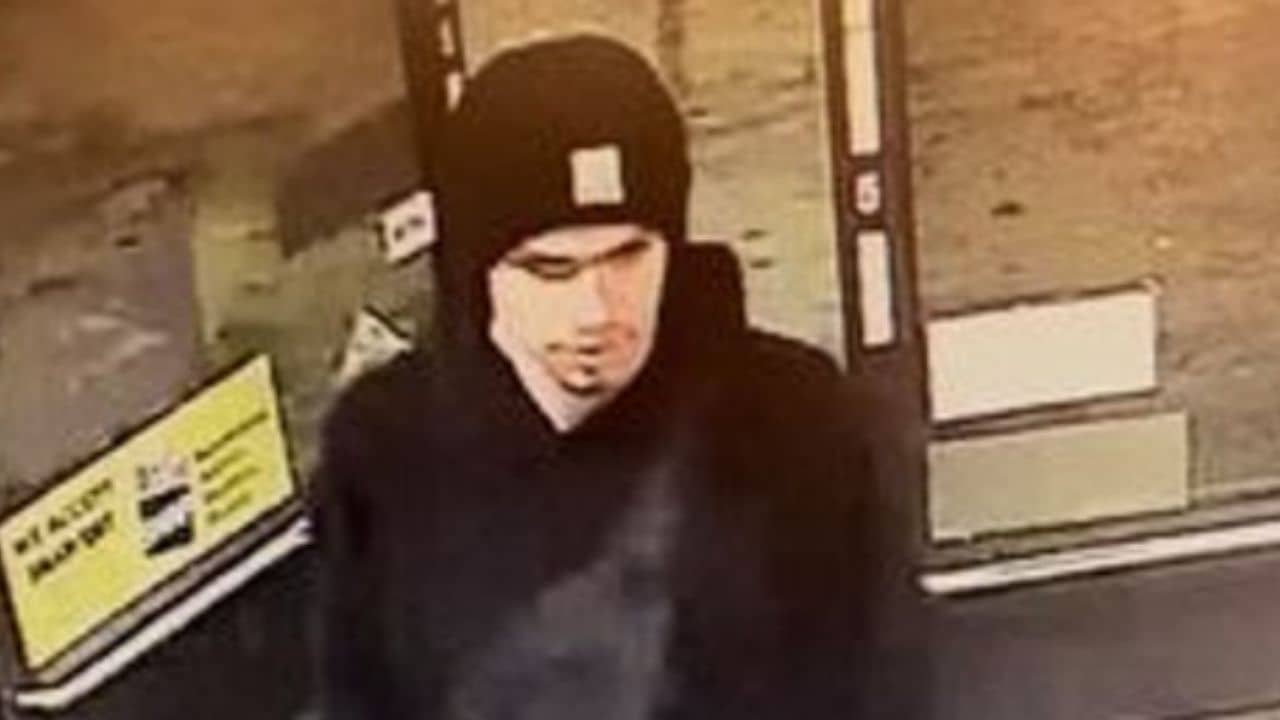 Mass Shooting: ৩ দিনে ৩ বার বন্দুকবাজের হামলা আমেরিকায়, এলোপাথাড়ি গুলিতে মৃত কমপক্ষে ৩, আত্মঘাতী অভিযুক্তও