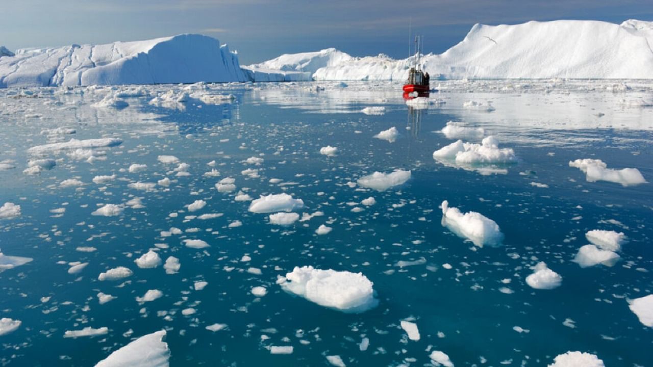 Greenland's Rising Temperatures: 1,000 বছরের মধ্যে সবচেয়ে উষ্ণ গ্রিনল্যান্ড, কয়েক বছরের মধ্যে ঘনিয়ে আসছে বিপদ