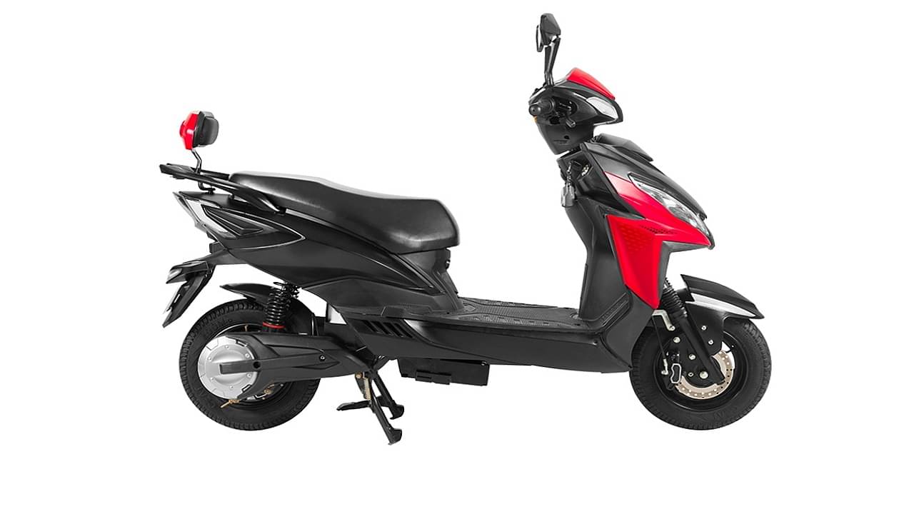 Electric Scooter: ফুল চার্জে চলবে 100 কিমি, 7 সেকেন্ডে 40 কিমি/ঘণ্টা স্পিড তুলবে Joy e-bike-এর ইলেকট্রিক স্কুটার